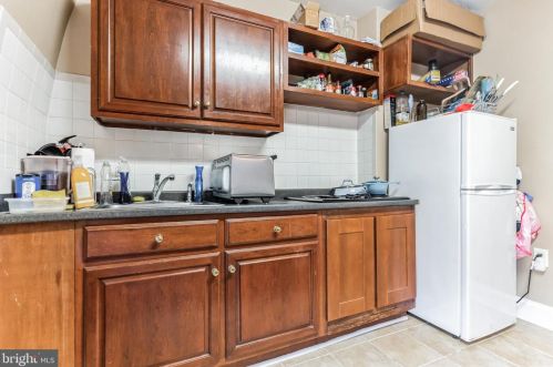 702 Quincy St, Washington DC 20017-2615 exterior