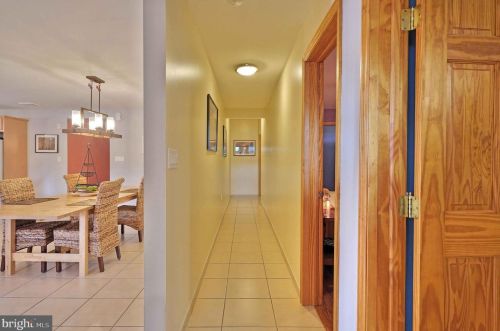 114 Chestnut St, Slatington PA 18080-1512 exterior