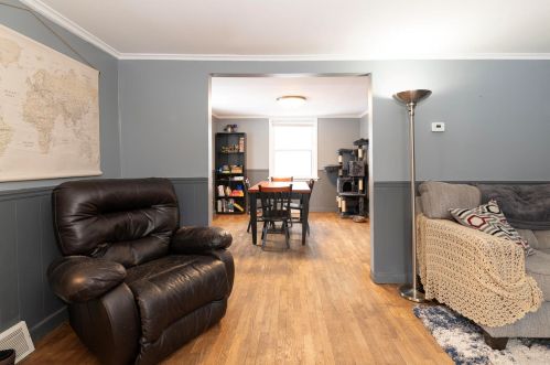 2335 Amherst Ave, Kalamazoo MI  49008-3937 exterior