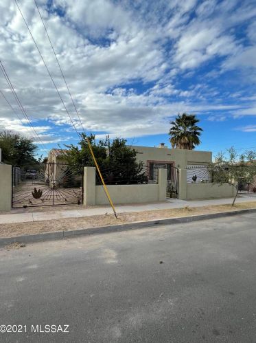 3404 Lundy Ave, Tucson, AZ 85713-5953