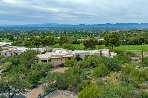 5467 Gleneagles Dr, Tucson, AZ 85718-1805