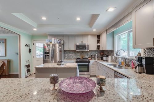 2108 11 St, Irving TX 75060-3529 exterior