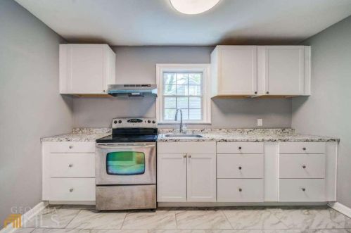 2935 Harlan Dr, Atlanta GA  30344-3705 exterior