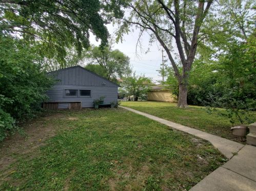 5151 83rd St, Milwaukee WI  53218-3647 exterior