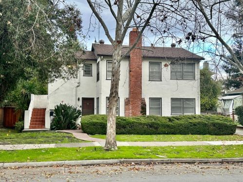 862 Myrtle St, San Jose, CA 95126-1835