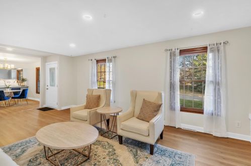 6422 Meadowview Ave, Kalamazoo MI  49048-9448 exterior