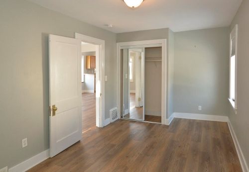 2103 Miles Ave, Kalamazoo MI  49001-5132 exterior