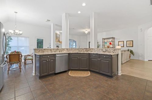 235 Abbott Dr, Austin TX 78737-4536 exterior