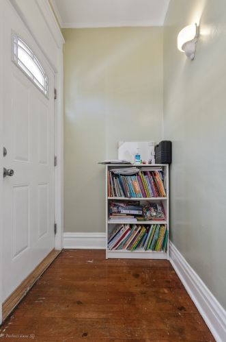 5622 22 Pl, Chicago IL 60608-4206 exterior