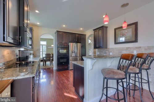 1404 Banner Dr, Lancaster PA 17601-4580 exterior