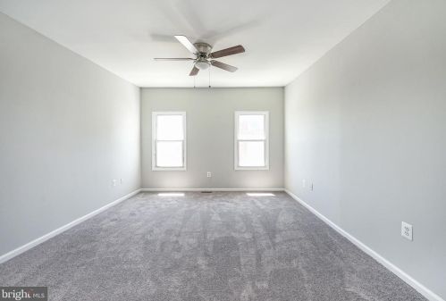 2576 Cedar St, Philadelphia PA 19134-4449 exterior