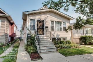 6310 Cornelia Ave, Chicago, IL 60634-4013