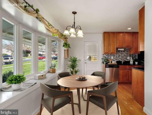 4216 Landgreen St, Rockville MD 20853-2731 exterior