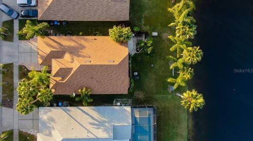 10207 Oasis Palm Dr, Tampa FL 33615-2782 exterior