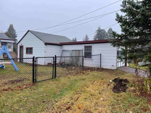 5426 Glenwood St, Duluth MN 55804-1332 exterior