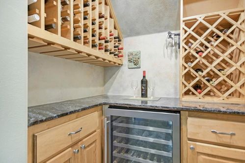 4316 Canoas Dr, Austin TX 78730-1446 exterior