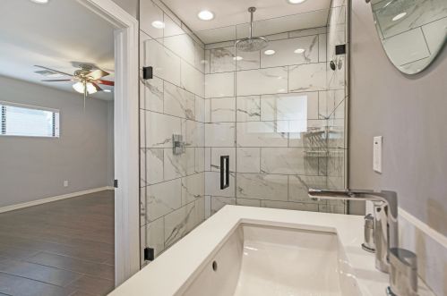 2928 18 Ave, Phoenix AZ 85015-5247 exterior