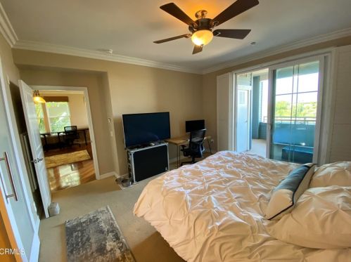 1447 Windshore Way, Oxnard CA 93035-1405 exterior