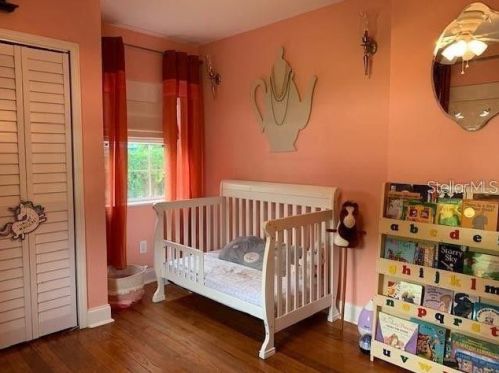 2801 Manhattan Ave, Tampa FL  33629-6626 exterior