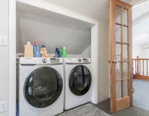 1179 Washington Ave, Portland ME 04103-2042 exterior