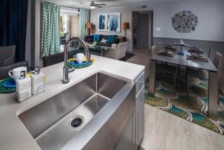 6301 West Shore Blvd, Tampa FL  33616-1334 exterior