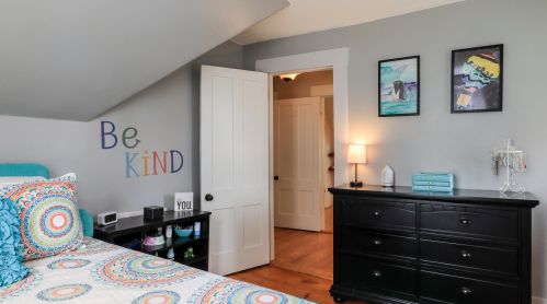 20 Tahanto St, Concord NH 03301-3833 exterior