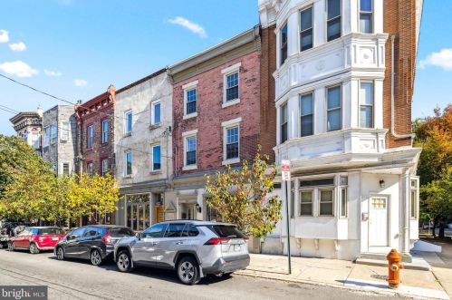 731 3rd St, Philadelphia, PA 19123-2903