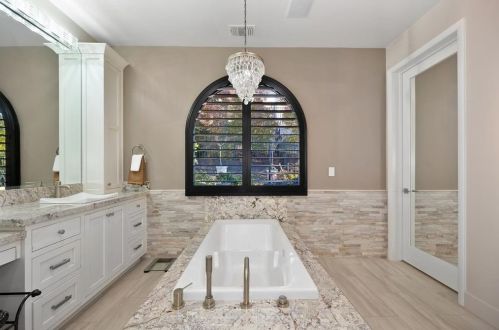 5263 Da Vinci Dr, Folsom CA 95762-5261 exterior