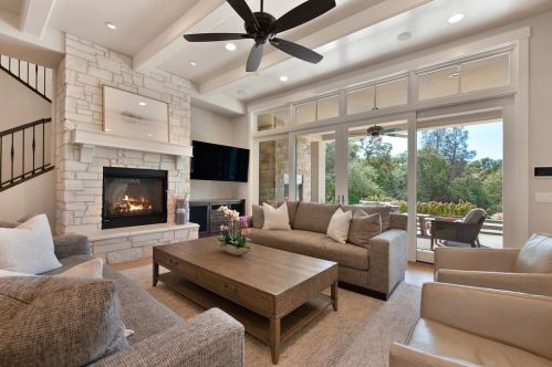 5251 Da Vinci Dr, Folsom CA  95762 exterior