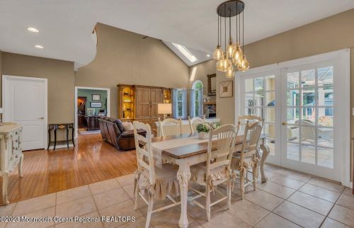 405 Peter Forman Dr, East Freehold NJ 07728-9348 exterior