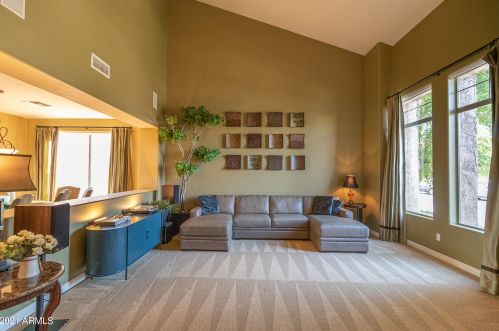 1899 Kaibab Dr, Chandler AZ  85249-3366 exterior