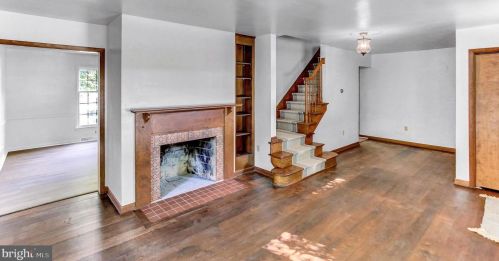 822 Broadway, Hanover PA  17331-2015 exterior