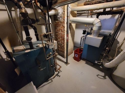 254 Tremont St, Newton MA 02458-2114 exterior