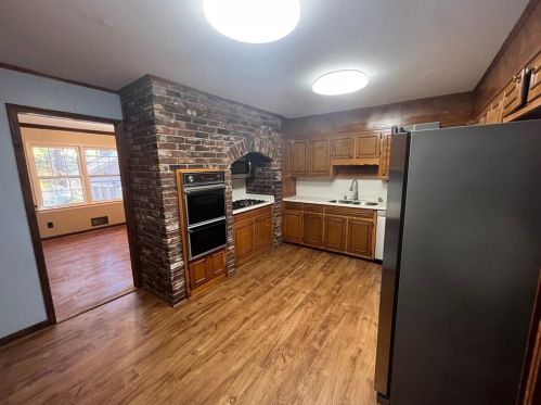 4405 Bonaparte Dr, Tucker GA  30084-2210 exterior