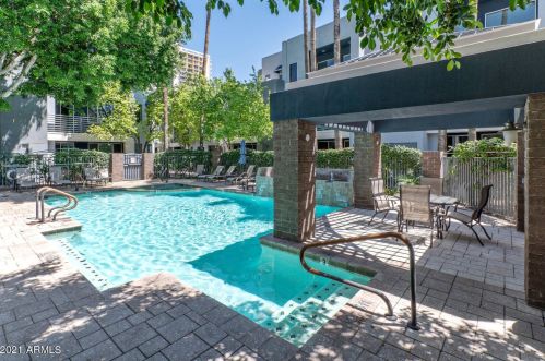 3633 3rd Ave, Phoenix AZ  85013-3914 exterior