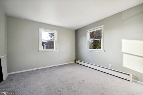 434 Ave, Media PA 19063-4015 exterior