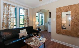 629 Deming Pl, Chicago IL  60614-2617 exterior