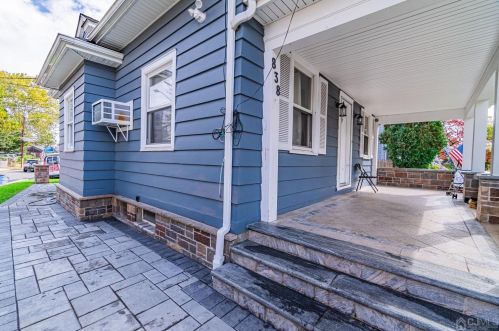 838 Park Ave, Trenton NJ  08610-4631 exterior