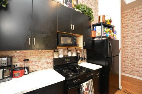 4028 King Dr, Chicago IL 60637-1214 exterior