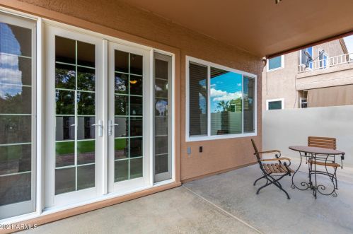 1709 Cathedral Rock Dr, Phoenix AZ 85048-8909 exterior