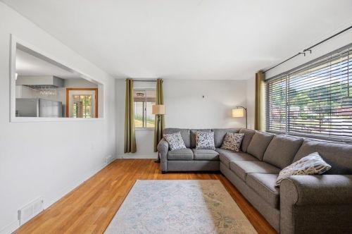 50 Kenneth Dr, Pittsburgh PA 15223-1204 exterior