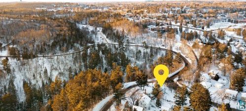 1064 Chester Park Dr, Duluth MN 55812-1138 exterior