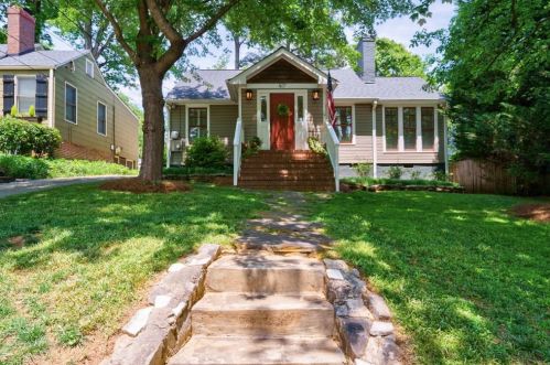 417 Deering Rd, Atlanta GA 30309-2267 exterior