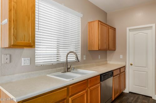 7524 13 Pl, Phoenix AZ 85020-5407 exterior