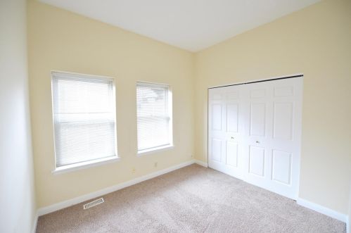 1851 10th St, Saint Louis MO 63104-3959 exterior