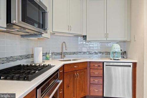 4931 Kilburn St, Alexandria VA 22304-8605 exterior