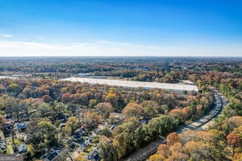 1401 Mcclelland Ave, Atlanta GA  30344-1610 exterior