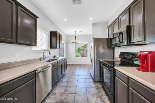 2542 Indian Wl Pl, Chandler AZ 85249-4168 exterior