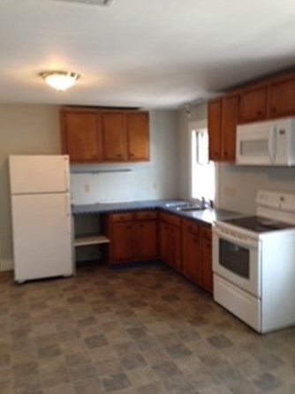 136 Plantation St, Worcester MA 01604-3062 exterior