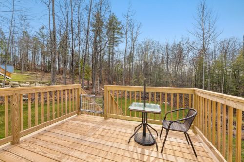 121 Carter Hill Rd, Concord NH  03301-4137 exterior